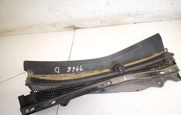 Mazda 2 Wiper trim df71507p1