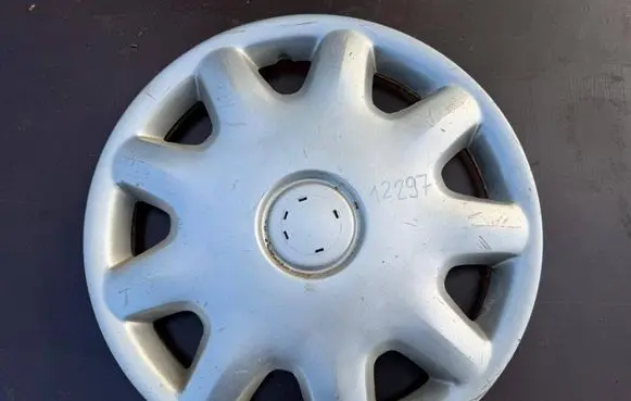 Opel Zafira A R15 wheel hub/cap/trim 09156269