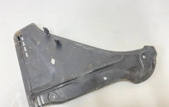 BMW 5 F10 F11 Wiper trim 7216978 51717216978 74850810