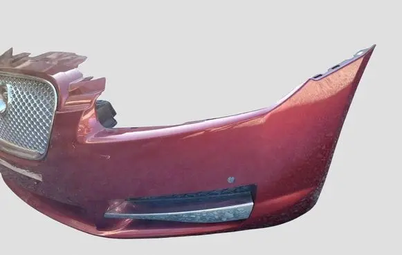 Jaguar XF X250 Front bumper 8X2317C831
