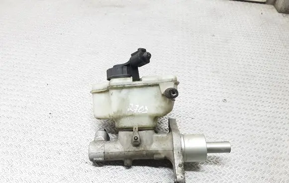 Volkswagen Golf V Master brake cylinder 1K1611301C