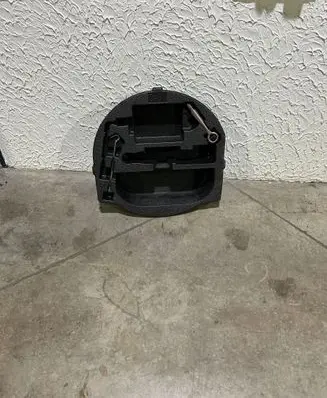 Mazda 2 Glove box in trunk D43M688NX