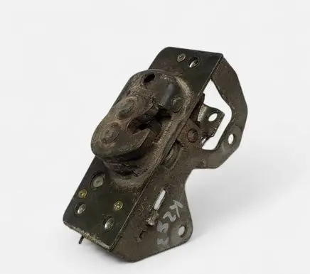 Suzuki Samurai Loading door lock 