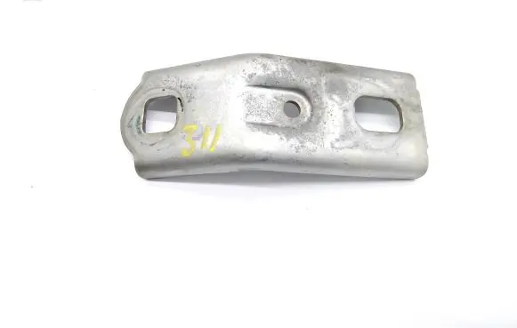 Mercedes-Benz CLA C117 X117 W117 Other engine bay part A2462410021
