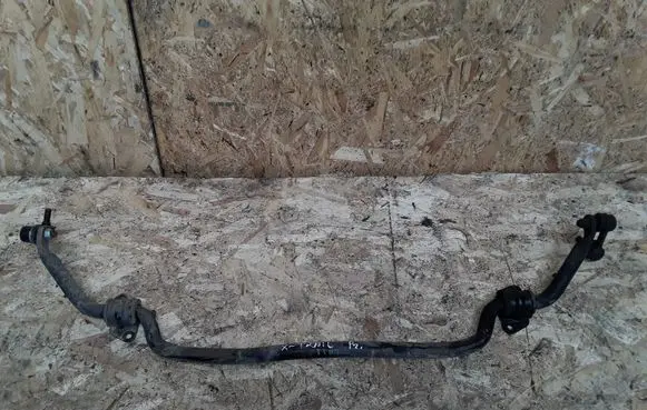 Nissan X-Trail T30 Front anti-roll bar/sway bar