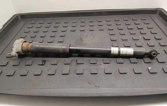 Mercedes-Benz GLK (X204) Rear shock absorber/damper