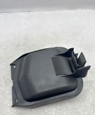 BMW 7 E38 Headlight/headlamp dust cover 1305219044