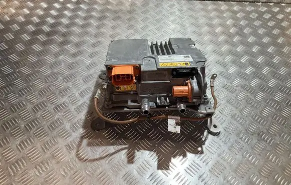 Mercedes-Benz EQB Voltage converter/converter module A0009009935