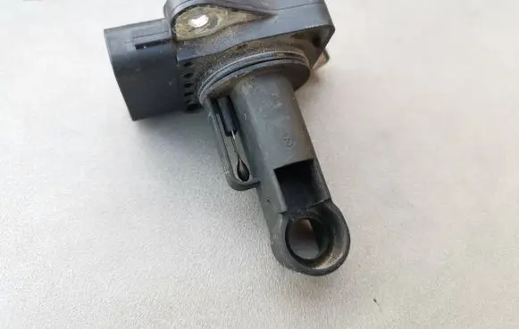 Toyota RAV 4 (XA30) Mass air flow meter 222040N010