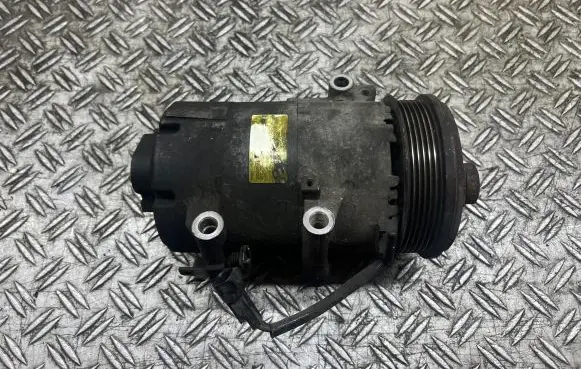 Ford Focus Air conditioning (A/C) compressor (pump)