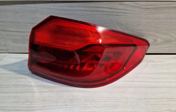 BMW 5 G30 G31 Rear/tail lights 7376464