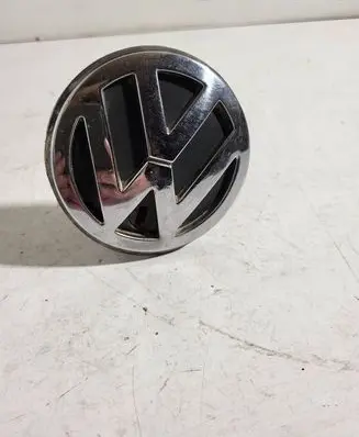 Volkswagen Golf IV Manufacturers badge/model letters PA6GF30
