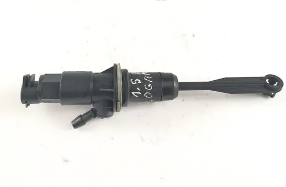 Dacia Logan I Clutch master cylinder 8200424004
