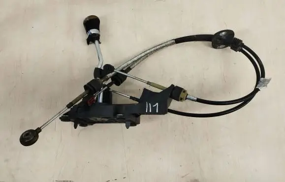 Ford Focus Gear shift cable linkage
