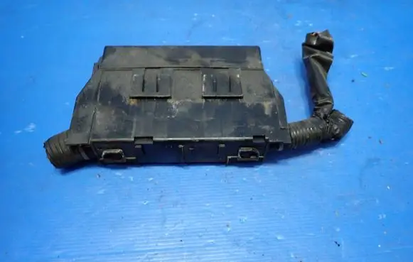 Nissan Juke I F15 Fuse box set 7154-7223-30