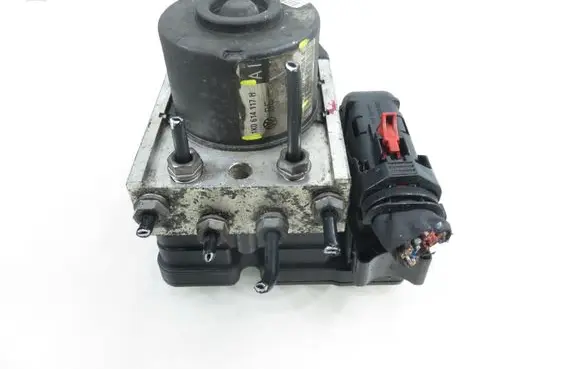 Volkswagen Golf V ABS Pump 10097003153 1K0907379P 1K0614117H