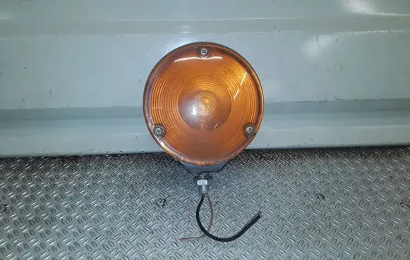 Iveco Daily 35.8 - 9 Front indicator light GR0132719