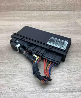 BMW 5 E60 E61 Comfort/convenience module 6978714 E6xKBM