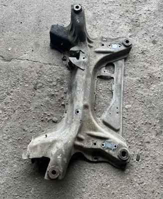 Citroen C5 Front subframe