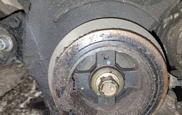 Toyota RAV 4 (XA20) Crankshaft pulley