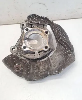 BMW 5 E39 Front wheel hub spindle knuckle