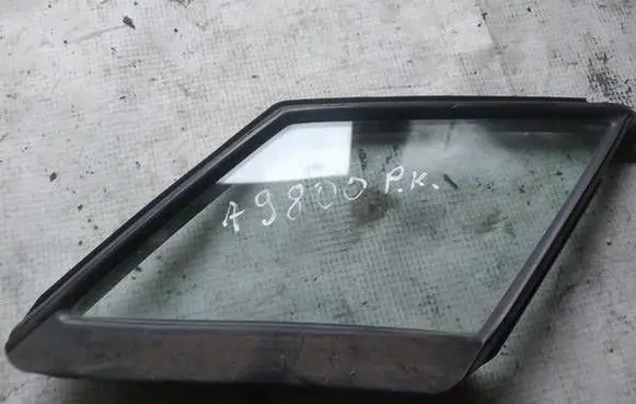 Mazda 5 Front door vent window glass four-door as2