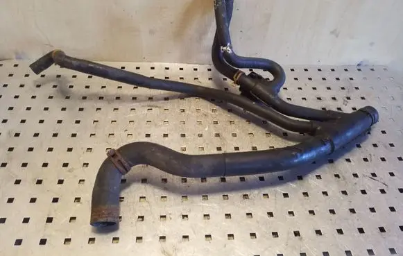Renault Scenic I Engine coolant pipe/hose
