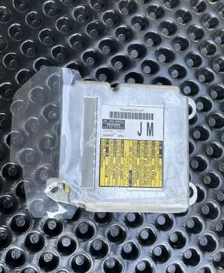 Lexus RX 450H Airbag control unit/module 8917048A20 1508004082