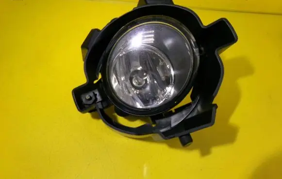 Nissan Qashqai+2 Front fog light 89206421