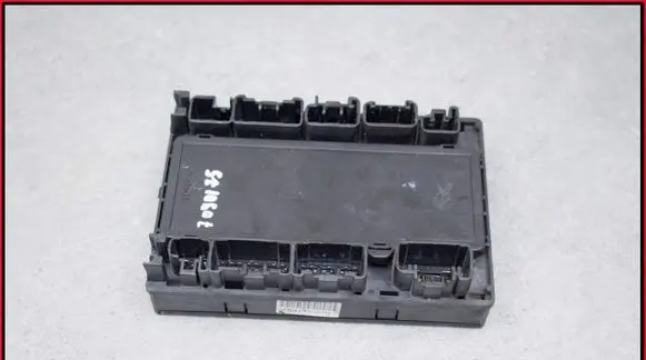 Lexus RX 330 - 350 - 400H Other control units/modules S050050207D0 050207D0