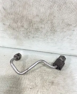 Volkswagen Tiguan Fuel injector supply line/pipe 03l130301l
