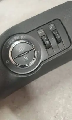Opel Insignia A Light switch 13268702
