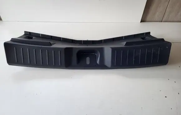 Nissan Juke II F16 Tailgate/boot lid lock trim 849926PD0A