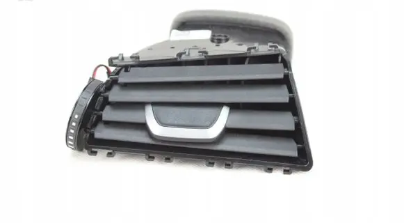 BMW 5 G30 G31 Dashboard side air vent grill/cover trim 9329545N30
