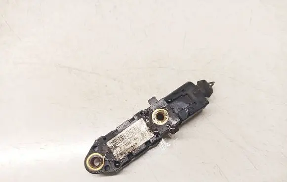 Mercedes-Benz E W211 Airbag deployment crash/impact sensor 0028201326
