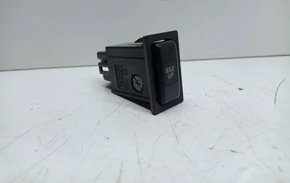 Toyota RAV 4 (XA20) Other switches/knobs/shifts 156480