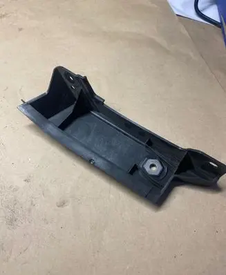 BMW 2 F46 Battery box tray cover/lid 7290711 15677210
