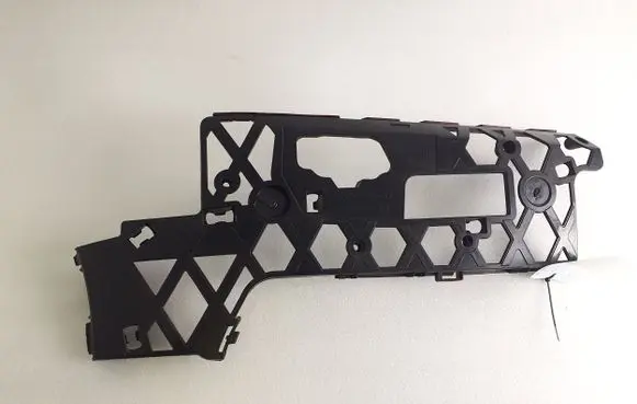 Volkswagen PASSAT B7 Front bumper mounting bracket VW04160041A