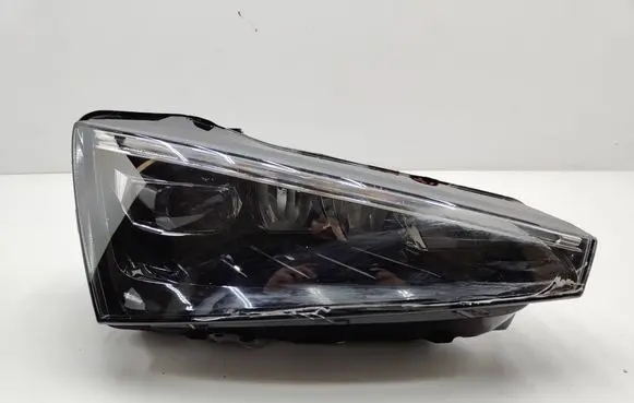 Skoda Scala Headlight/headlamp 657941016A