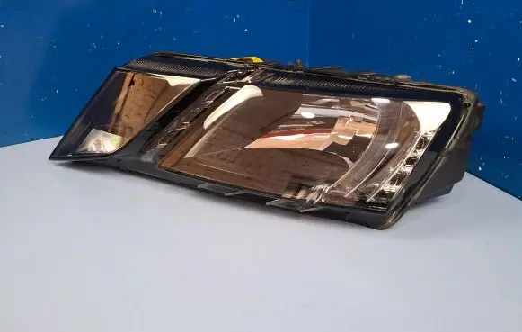 Skoda Octavia Mk3 (5E) Headlight/headlamp 5E1941015C 5E1941017C 030110420100