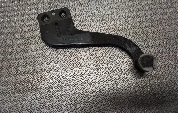 Volkswagen Transporter - Caravelle T5 Sliding door upper roller guide/hinge 7H0843435E