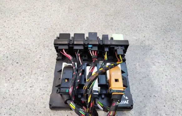 Volkswagen PASSAT B7 Comfort/convenience module 3AA937087HAOP1348 3AA937087H