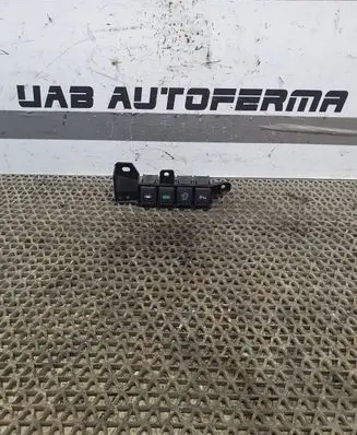 Traction control (ASR) switch