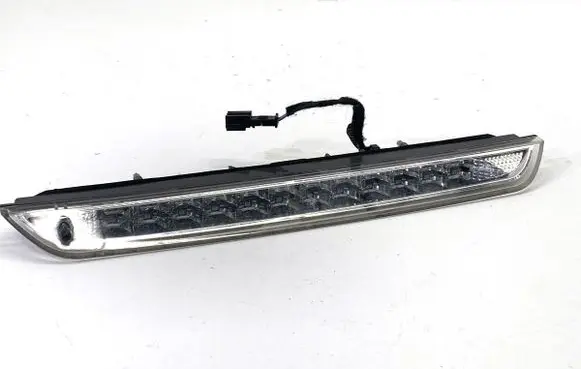 Peugeot 2008 I Third/center stoplight 9688016380