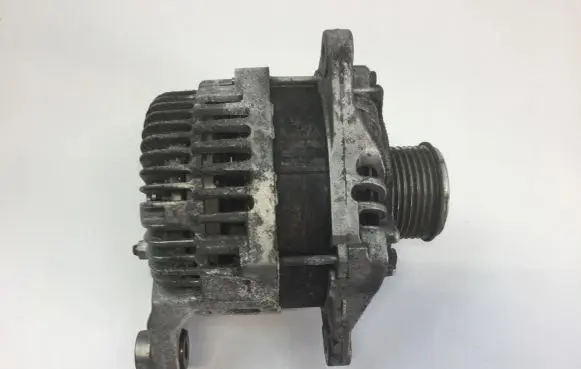 Infiniti QX70 S51 Generator/alternator 231001BN1A