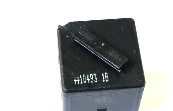 BMW 1 E82 E88 Other relay 6901469