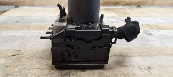 Opel Meriva A ABS Pump 13212935 0265234339 06090613056