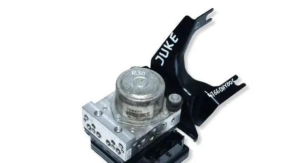 Nissan Juke I F15 ABS Pump 47660HY00C