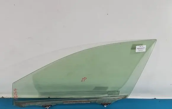 Toyota RAV 4 (XA40) Front door window glass four-door IMPRK1562414