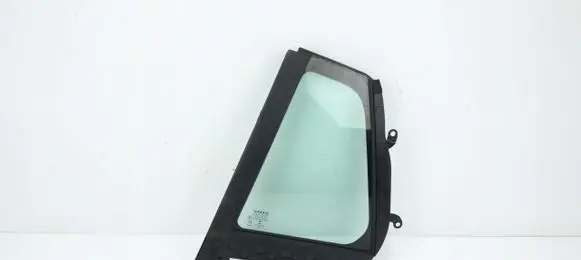 Volvo V60 Sliding door window/glass 